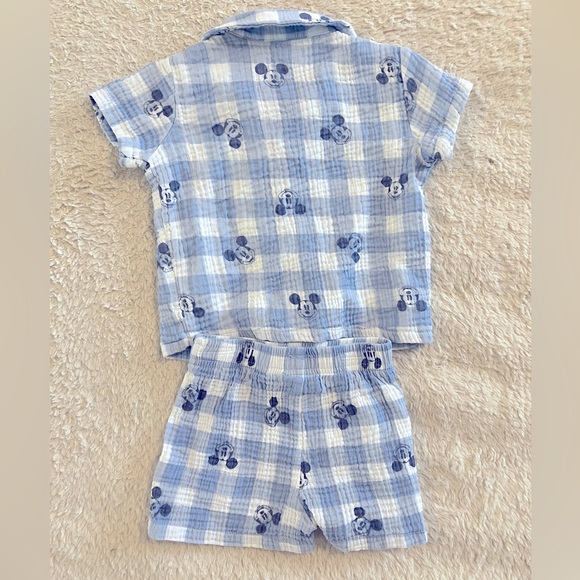 Mickey Mouse Matching Set - Picture 3 of 3